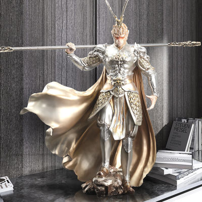 Fibra di vetro massiccio Wukong vs Buddha Desktop Figure Design contemporaneo per l'arredamento dell'ufficio