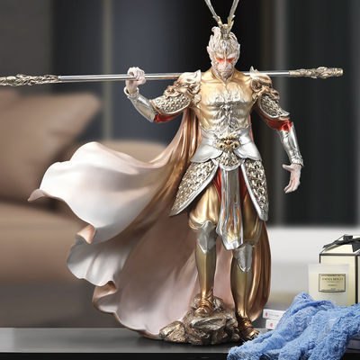 Fibra di vetro massiccio Wukong vs Buddha Desktop Figure Design contemporaneo per l'arredamento dell'ufficio