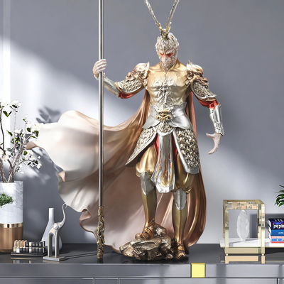 Fibra di vetro massiccio Wukong vs Buddha Desktop Figure Design contemporaneo per l'arredamento dell'ufficio