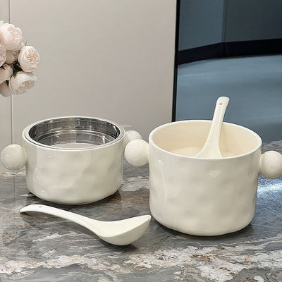 Capo in acciaio inossidabile e caratteristiche stampate Bowl di noodle in ceramica bianca per il deposito in cucina