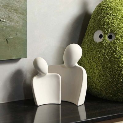 Elevate il vostro spazio con Bambù Abstract Unico Statue di Amanti Scultura di Arte Ceramica
