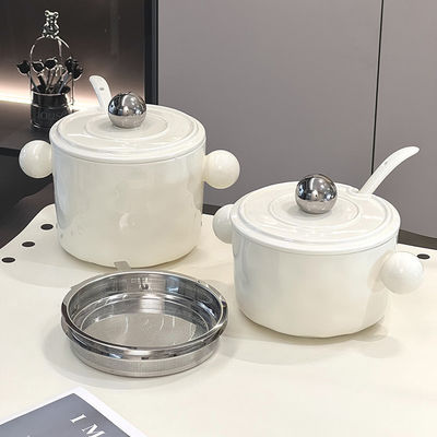 Lelyi 2024 doppio orecchio ceramica a forma di cuore Instant Noodle Bowl con coperchio piatto e ciotola