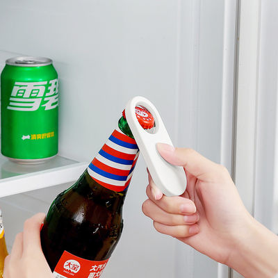 Comodo apribottiglie con presa confortevole Metal durabile e plastico utensile da cucina