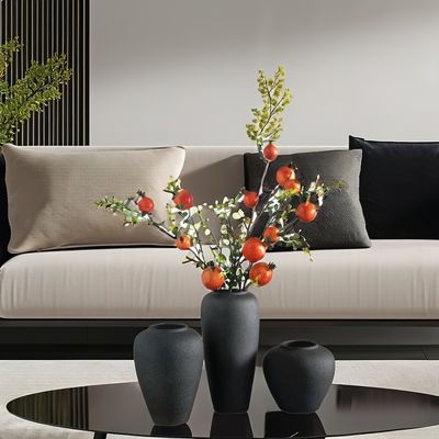 Vintage ceramica per la decorazione di casa... Vaso per pavimenti alti antico e moderno.