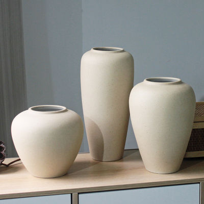 Vaso ceramico bianco di lusso unico in stile postmoderno