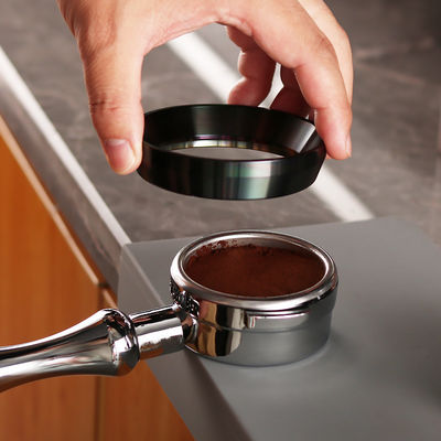 Funnel intelligente portatile e ecologico per l'anello di dosaggio del caffè