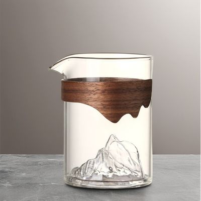 Stile di design classico 240ml Tazza di tè in vetro trasparente per acqua e latte sostenibile