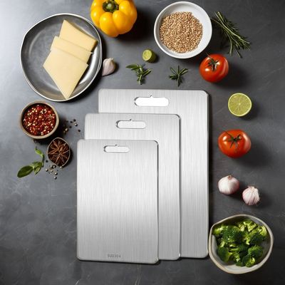 Tavola di taglio a doppio lato in acciaio inossidabile e blocco di taglio in bambù per utensili da cucina resistenti