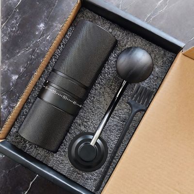 Perfetto regalo utensili in scatola Macinatrice elettrica di espresso portatile di alluminio manuale Caffè C2