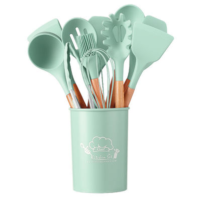 Logo personalizzato 3000pcs Silicone Kitchen Tools Set Sostenibile e durevole per le esigenze di cucina