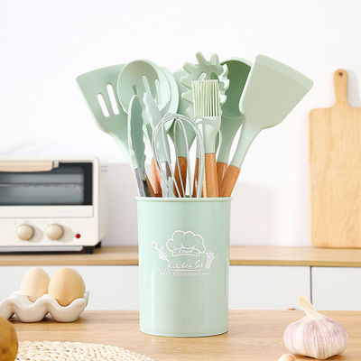 Set di utensili da cucina in silicone rosa e verde non appiccicoso per i tuoi elementi essenziali di cucina