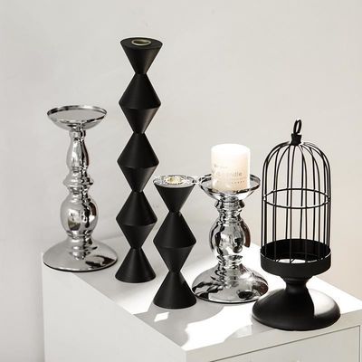 Porta candelabri in metallo per matrimoni con lanterne Vaso di candela Porta candele basso Piatto centrale