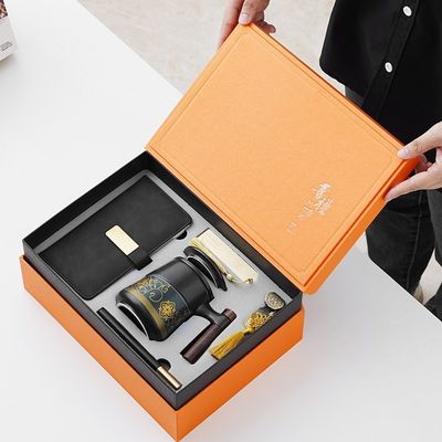 Set regalo con logo personalizzato con penna Set di tè Stile di design di notebook