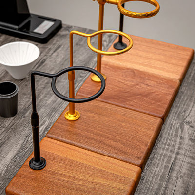Tipo di utensili da bere Set di tè e caffè Legno massello Versare sopra il banco del caffè con gocciolante di rame