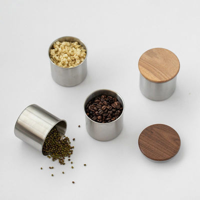 Vaso per la conservazione degli alimenti secchi 11 cm in acciaio inossidabile Barattolo di caffè a vuoto con coperchio di legno per cucina