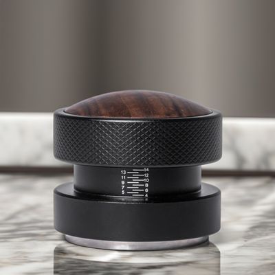 58mm Cappuccio in legno di noce d'argento Caffettiere Eco-friendly Metal Espresso Tool per caffè