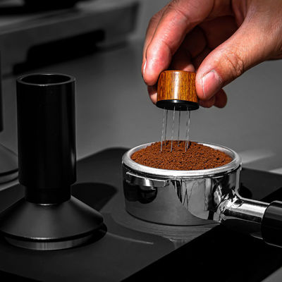 Moderno 51mm 53mm 58mm Dispositivo per il caffè con distributore ad ago