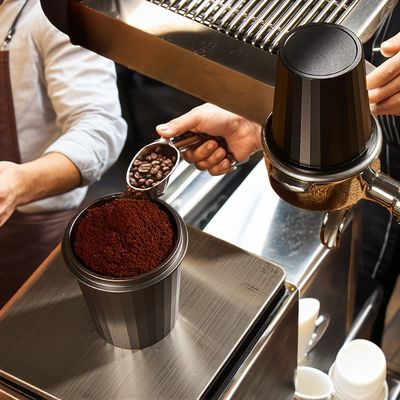 Tazza per il dosaggio del caffè in acciaio inossidabile da 58 mm personalizzabile per una misurazione accurata del barista