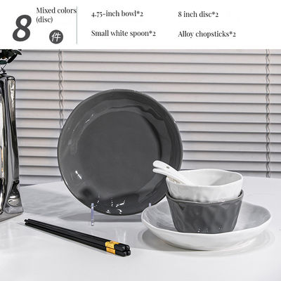 Logo personalizzato Acceptabile in stile europeo Confezioni da cena in ceramica a bordo oro per la casa