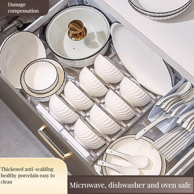 Hotel Ristorante Dining Ceramica Porcellana Bianco Serramenti Set con bordo nero e cucchiai