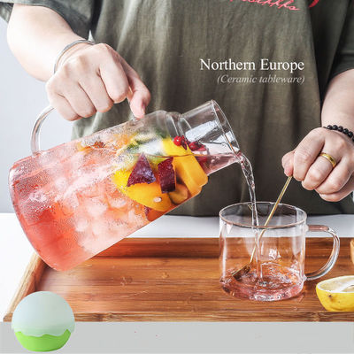 Set di brocche di vetro rotonde resistenti alle alte temperature con cup Modern Design Carafe Feature