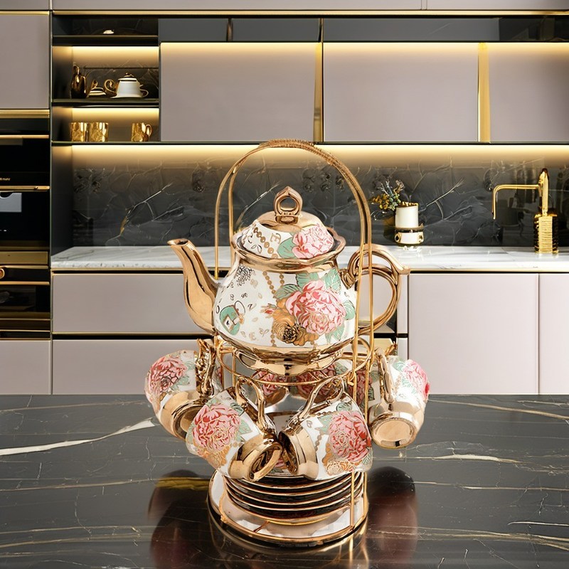 Tazze e vassoi per tè e caffettiera in porcellana con cerniera in oro eco-compatibile per lo stile europeo moderno