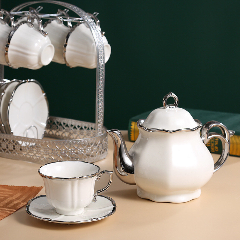 Europe Design Style Set di tazze da tè in ceramica d'epoca con teiera
