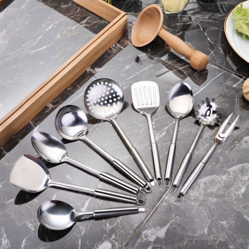 Set di piattaforme in acciaio inossidabile in oro Strumenti da cucina di alto livello per matrimoni ed eventi
