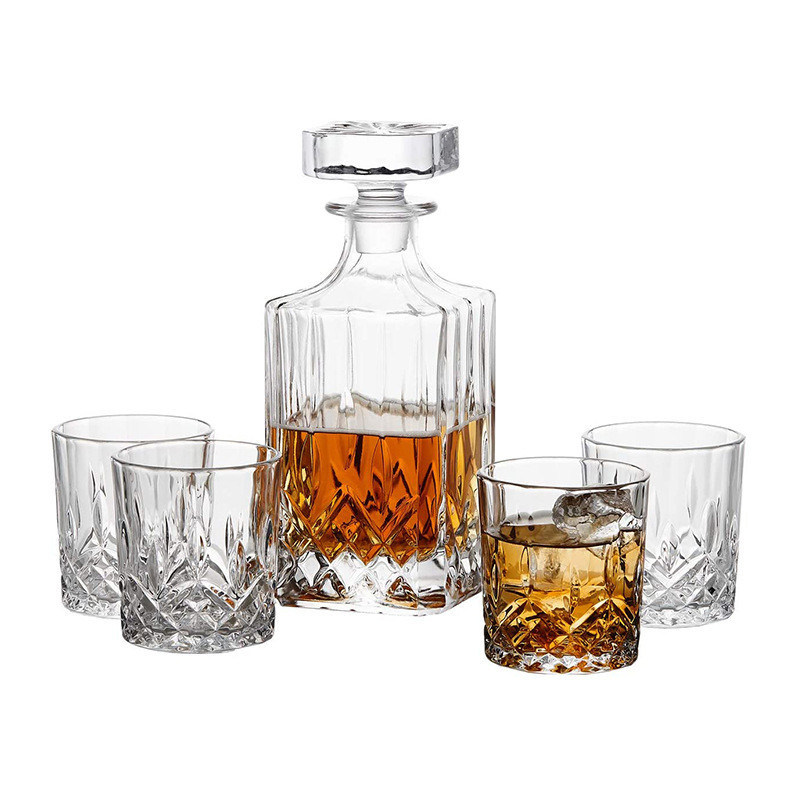 Decanter a cristallo senza piombo e bicchieri di whisky in stile rock classico con logo personalizzato